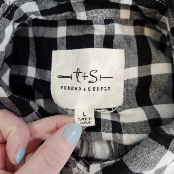 Thread & Supply black and white plaid long sleeve Top women's size la… - Picture 9 of 11